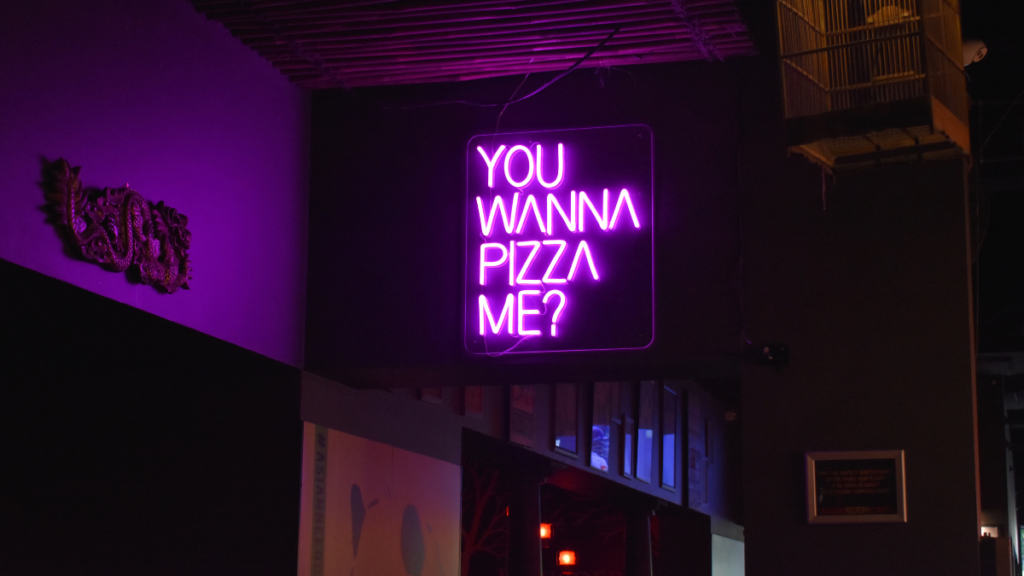 How Digital Signage Can Revolutionize Grocery Store Advertising