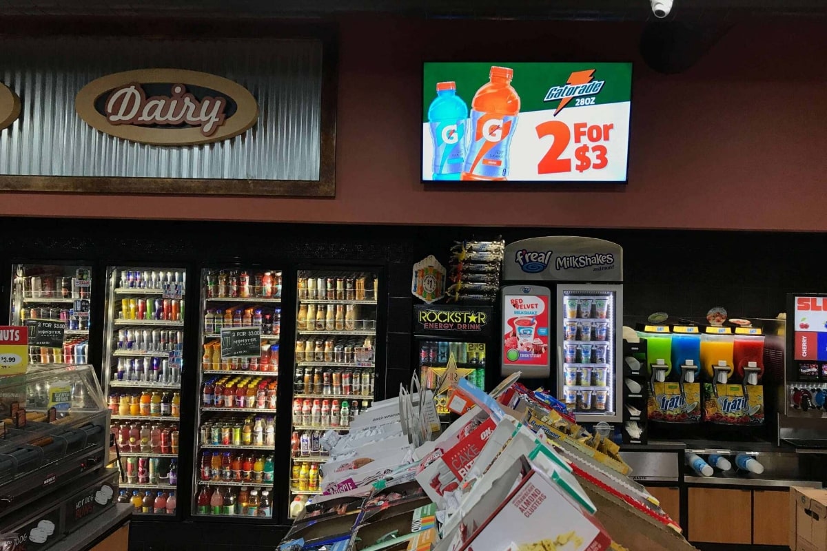 Promotional Screens Convences Store