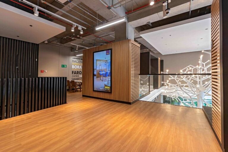 Corporate Digital Signage in Amarillo Javeriana