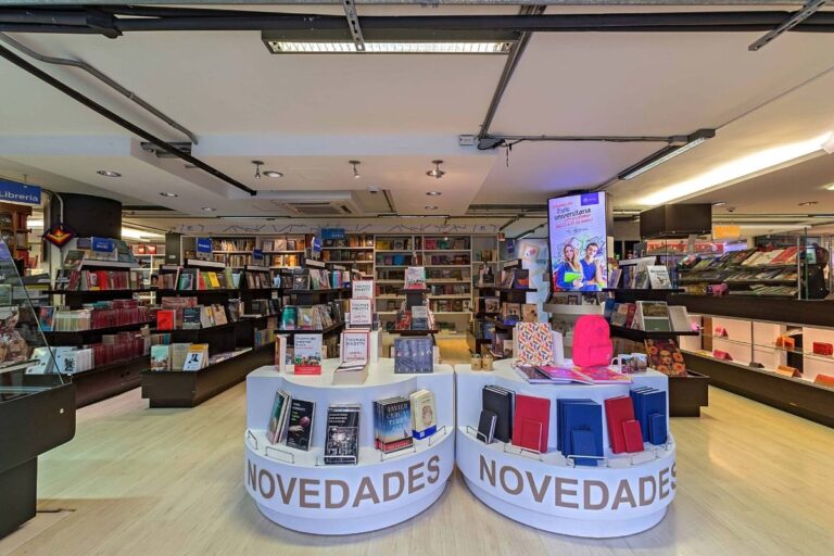 Digital Monitors in Javeriana Corporate