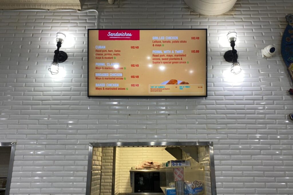 Promotion Digital Signage for Sophies